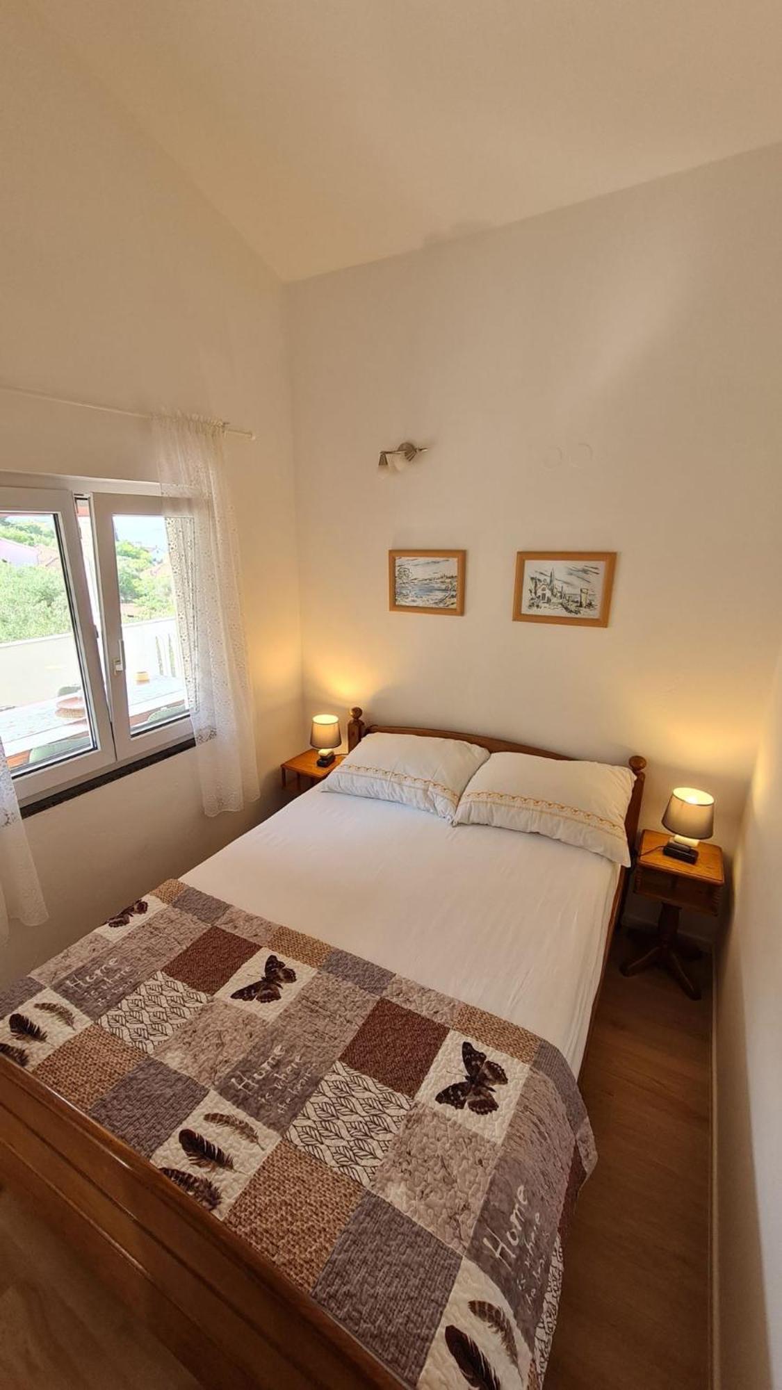 Apartmani Ela Prvić Luka Εξωτερικό φωτογραφία