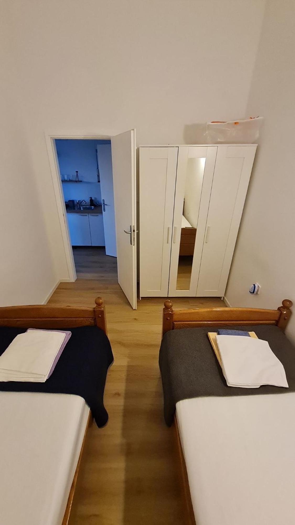 Apartmani Ela Prvić Luka Εξωτερικό φωτογραφία